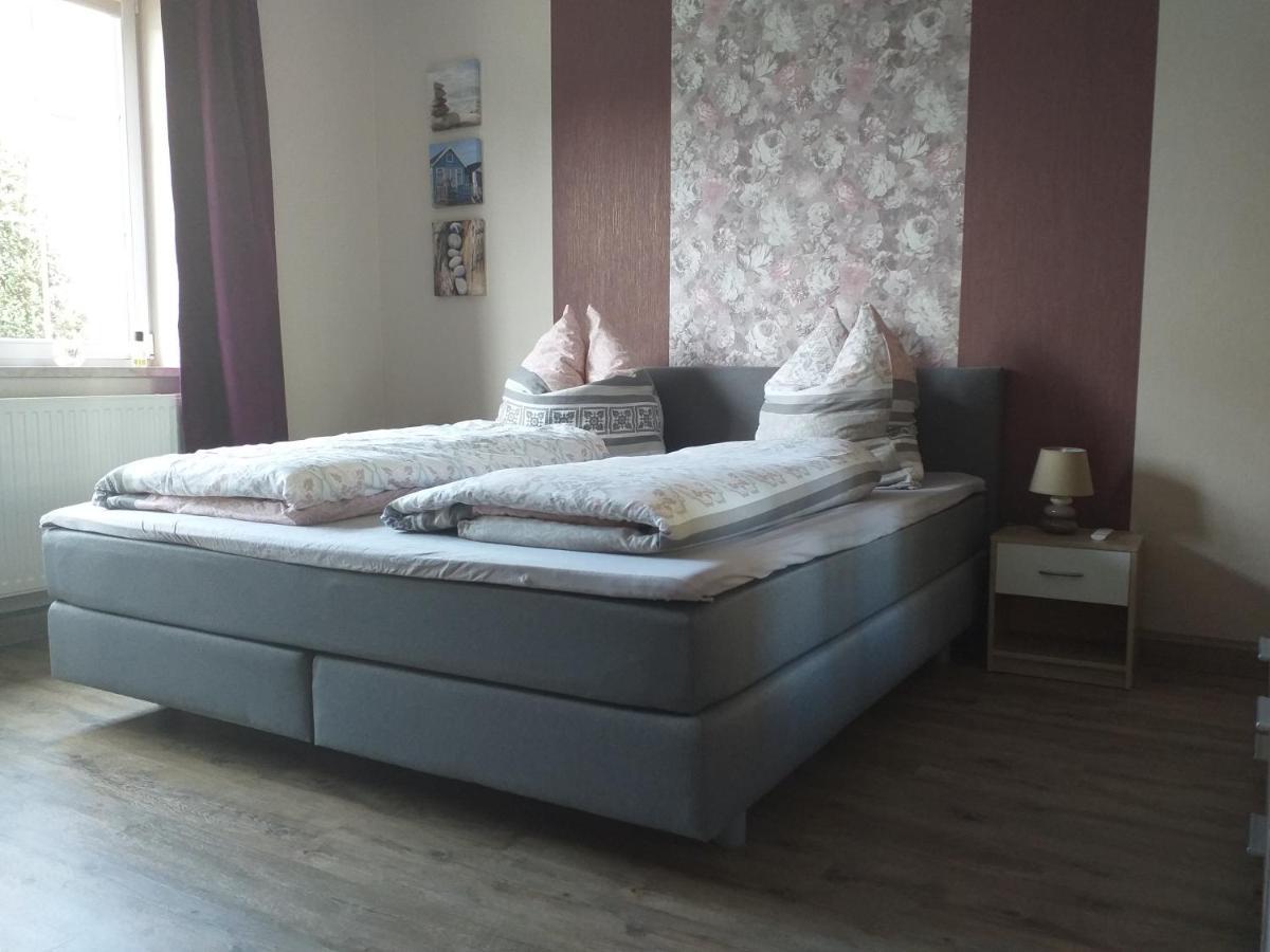 Ferienwohnung Radebeul Self Check-In Екстер'єр фото