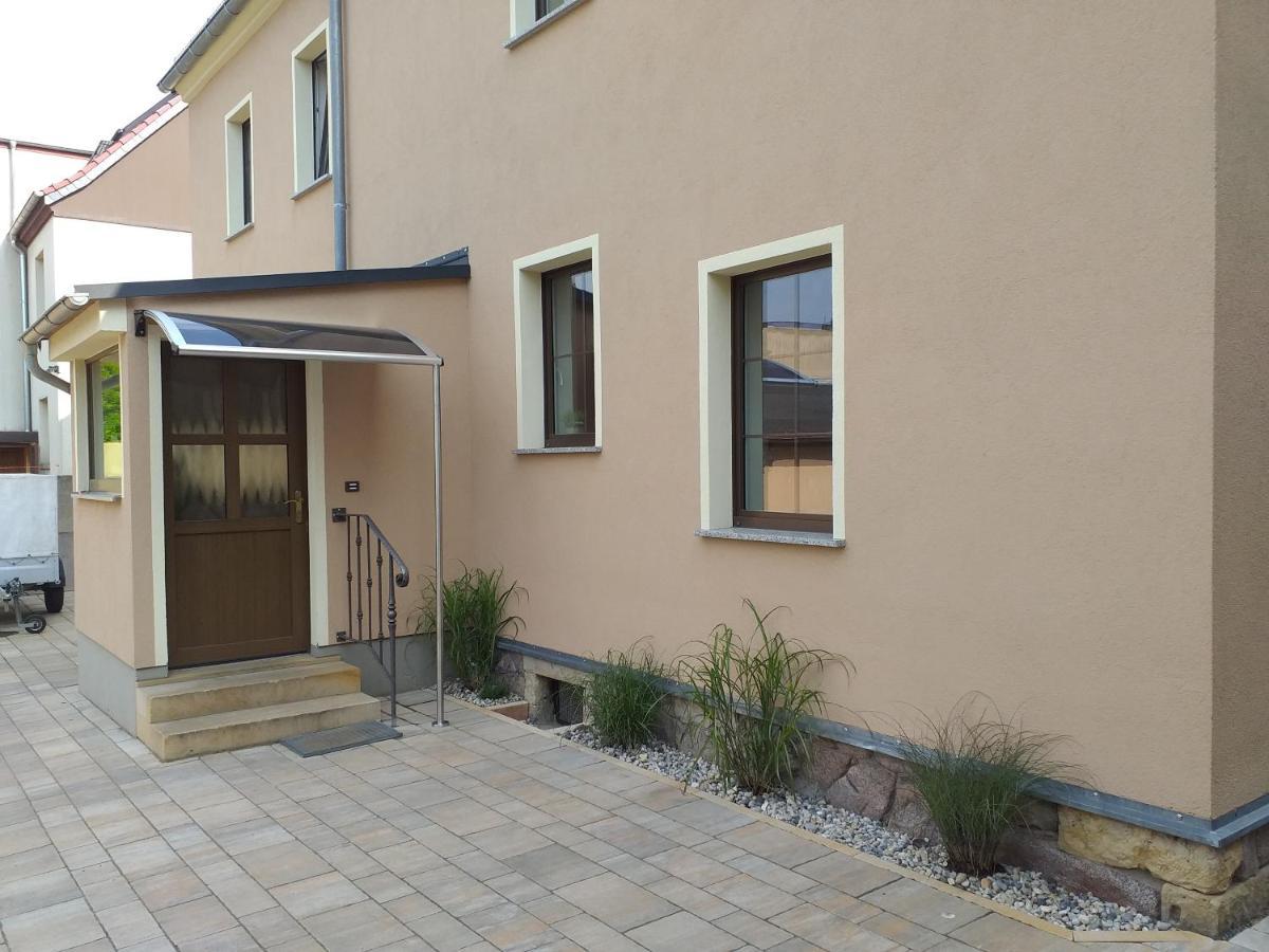 Ferienwohnung Radebeul Self Check-In Екстер'єр фото